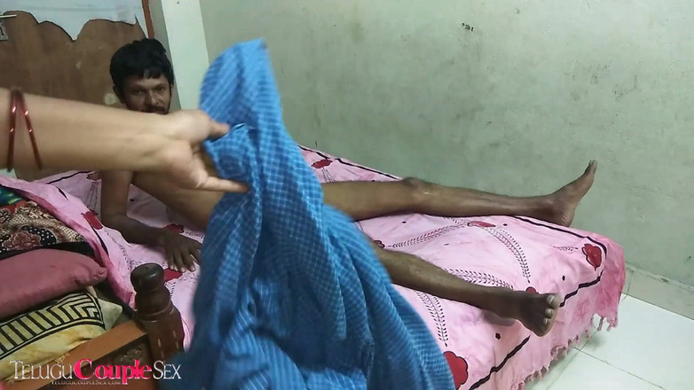 Telugu Couple: Futai în cuplu indian sexy - soție căsătorită excitată futută tare de...