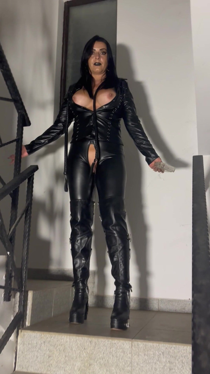 MilfyCalla: Full Leather Mistress Returns for Her Ashtray - Studded Boots and...