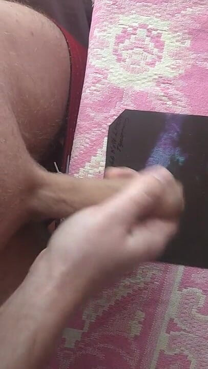 Hot guy solo: Con cu trắng khổng lồ bị phá hủy và sục...