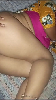 Indiana desi milf indiana pompino e succhia il cazzo di notte