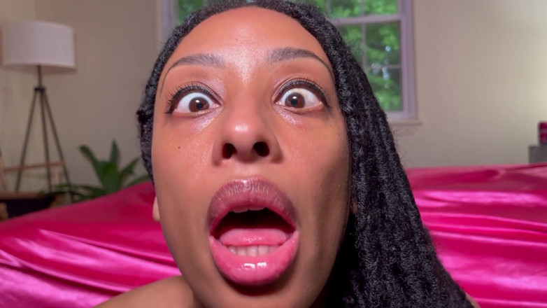 Pink Foxx: Ahegao untuk besar