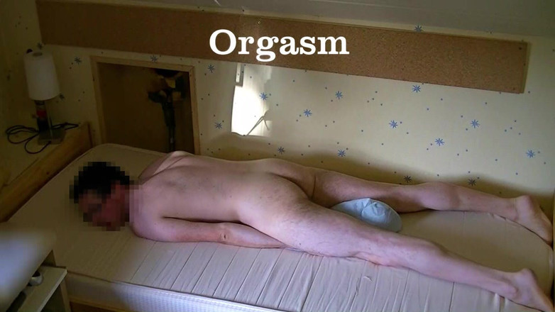 Mark Hannes: Nackte Bett Hump Masturbation