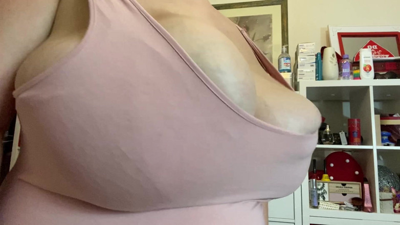 Roxanne Miller: Bras Bouncing