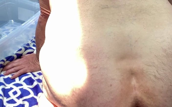 Dozen summer 3: Tocuri înalte și un vibrator!