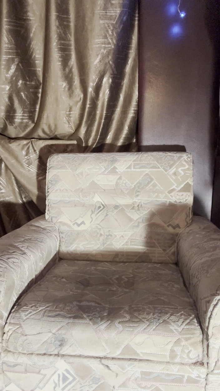 Elena917: Pengapit, Pakaian dan Tali Pinggang Pukulan untuk Tetek dan Pepek