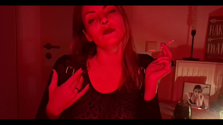 Naughty Natascha: Sper că te bucuri de tine la fel de mult...