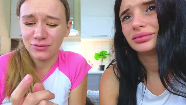 MargoAlisa: Dirty ATM with Young Stepdaddy's Girls
