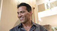 Hot Pornstars: Amiche condividono un cazzo enorme in un trio bollente