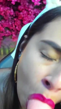 Sex Naked Show Boobs Natural