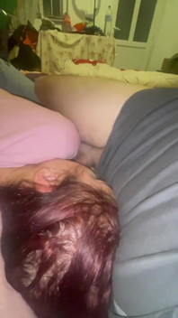Stiefvater Weckt Mich Nur Mit Schwanz in Meinem Mund Und Meiner Muschi