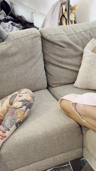 Feticismo del piede pagare l'affitto Ft Latina bondage, Sandy Candie e Fynn