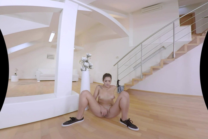 Chick Shows Satisfied Pussy (TMW VR Net)