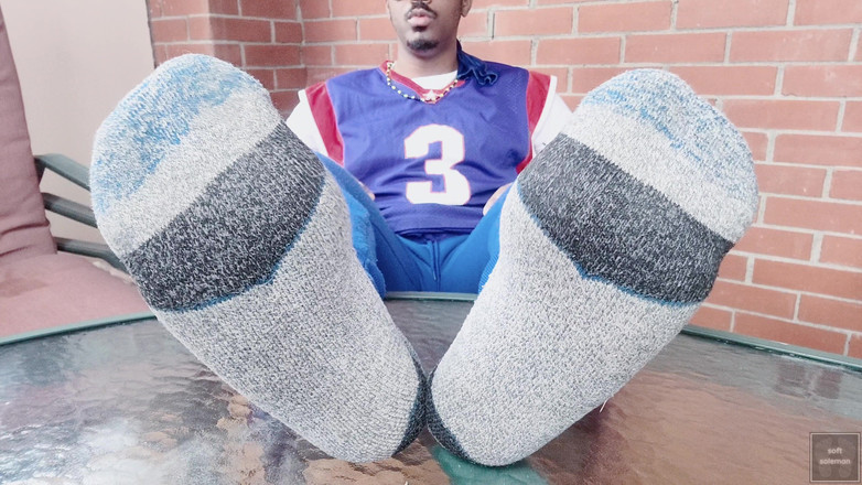 Soft Soleman: Ik raak mijn mannelijke voeten aan en laat mijn mannenvoeten...