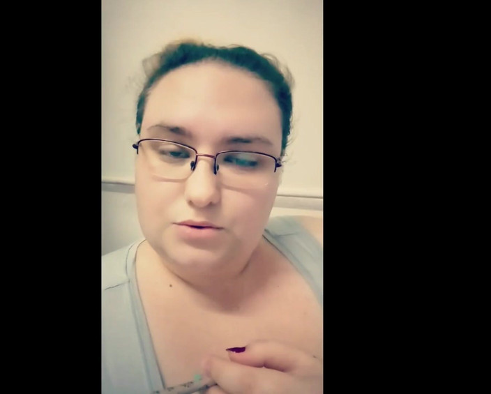 LaLaDelilah: Wees mijn chat asbak
