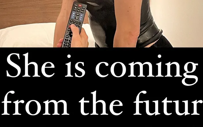 Lety Howl: She Is Coming From Futur