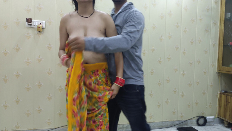 Hornycouple149: Indian Hot Bhabhi Sex with Tailor Master Hindi Audio