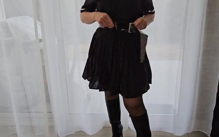 Sofy13: Полицейское стриптиз