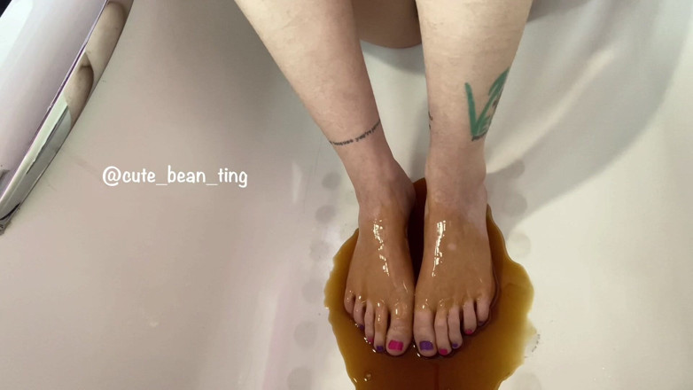 Alice Bean: 我脚上的糖浆