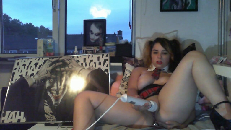 Satana Rosenvale: College girl anal play