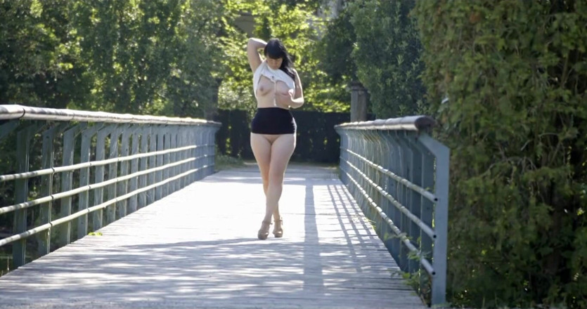 Yvette xtreme: Utomhus blinkande