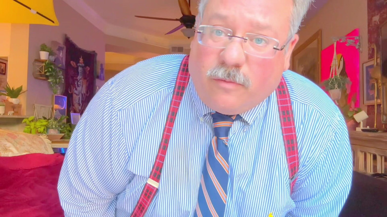 Hand-Free-Daddy-Chub: Fat Old Grandpa
