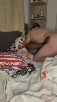 Velmi vzrušující večer se sexy amatérskou milfkou