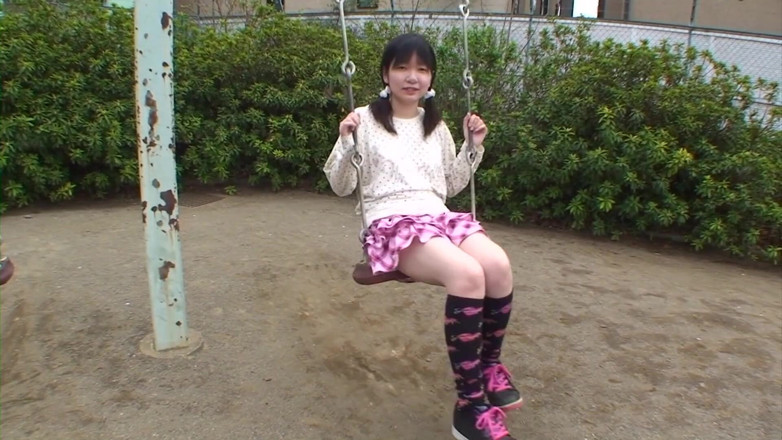 Japan Lust: Mamiko está ansiosa por tener esa polla en su coño