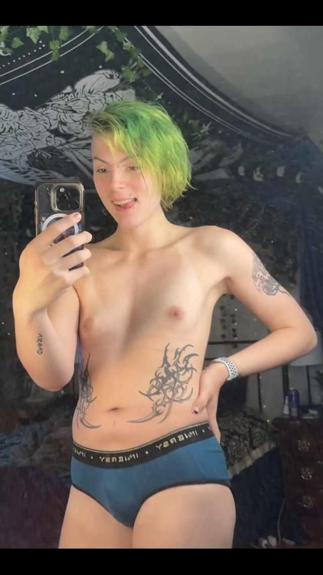 Green Teen (Lady Jadalyn)