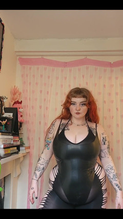 Bunny Royle: Wackeln und wackeln. Magst du es, mich in meinem sexy...