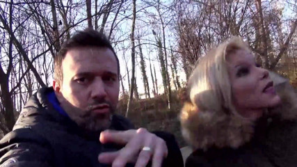 Deutschland porn: Matură sexy cu cur bombat futută în aer liber
