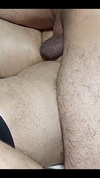 Gerçek Hintli yenge sert anal sikiliyor