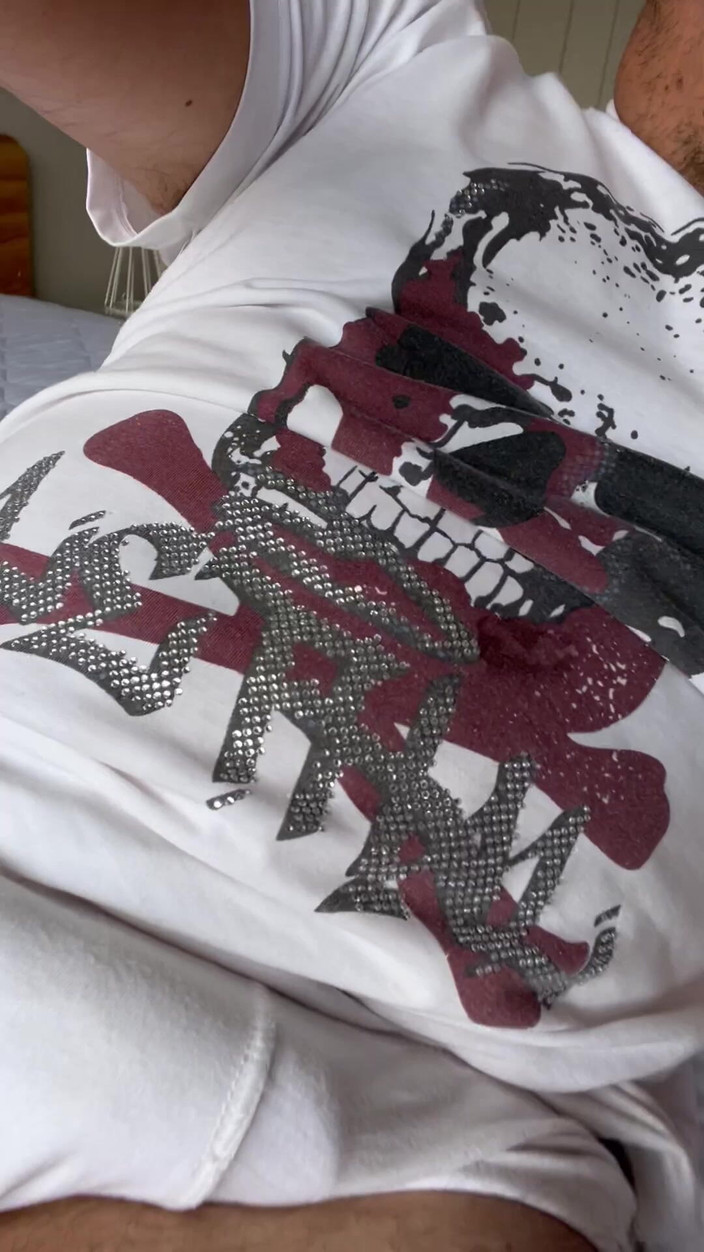 Hardnoisex: Точка зрения после работы закрытой двери без отвлекающих факторов