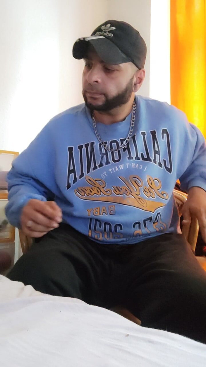 SmokedAlloy2: Blöta, stinkande strumpor, underkläder. Ultra smutsig sugga