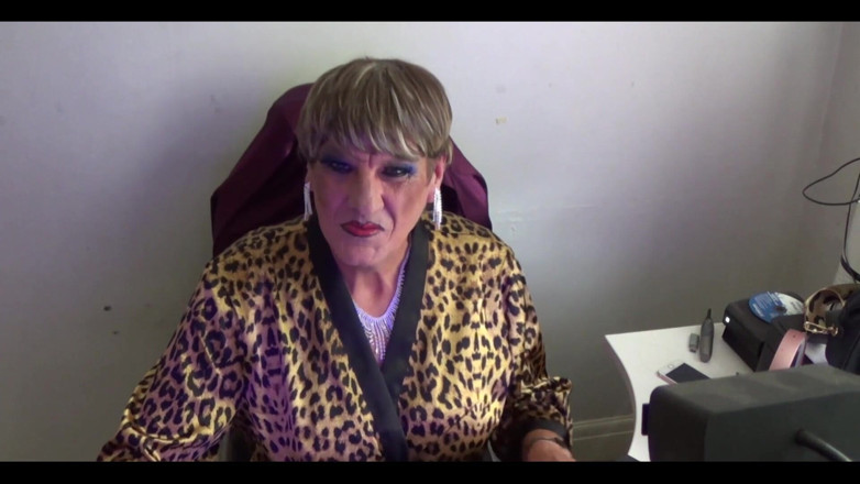 Mature Tina TV: Smoking Session