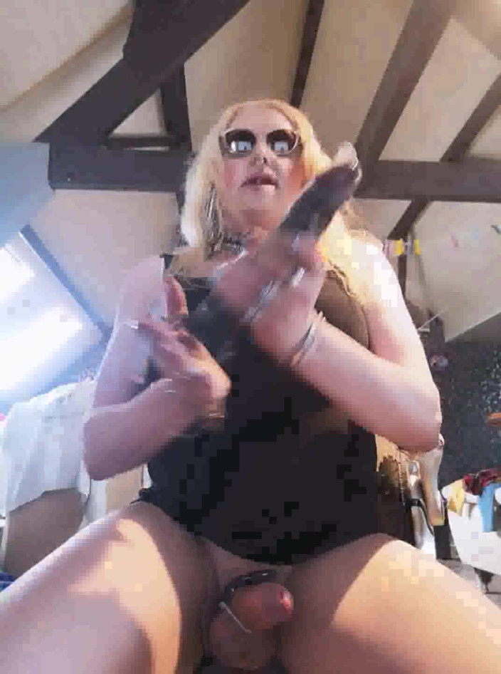Stefanie Laveire: TS Slut Stefanie