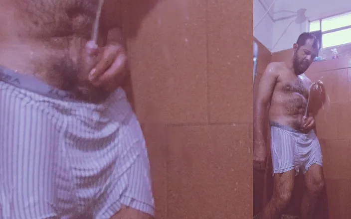Solobator: Wet Underwear