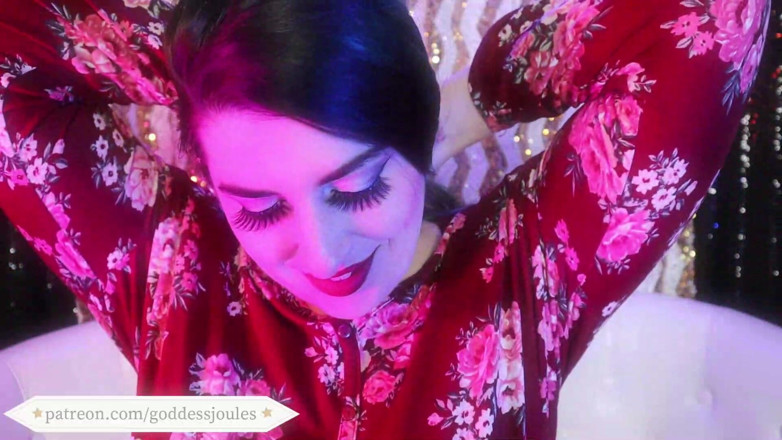 goddessjoules: Fenty son môi hôn asmr