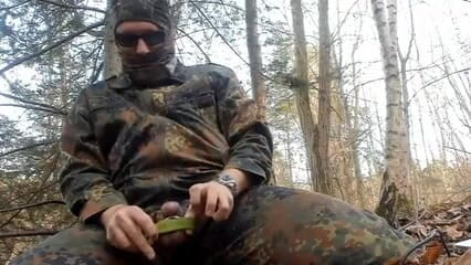 Gaylectrician: Elektrický výstřik v lese 21-03-27