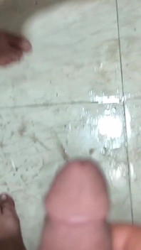 Une Amie Arabe Mariée Se Fait Baiser Sous La Douche, Il Regarde Son Mari Cocu