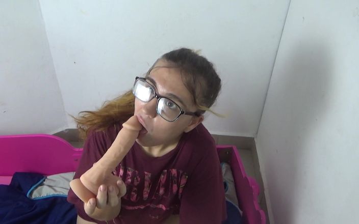 Lilli Hale: Použijte mě, prosím