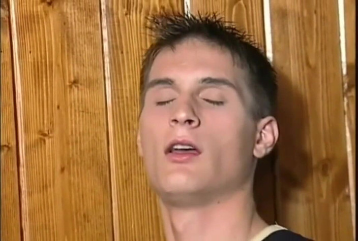 Gay X: Gays fuck hard in threesomes