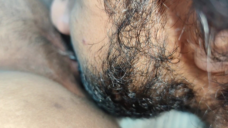 Vaishnavysharunraj: Memek gadis malayali dijilat sama pacar mallunya