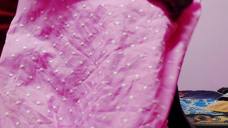 Desi Mohini: Mohini Bhabhi přišla do svého domu nevlastního bratra