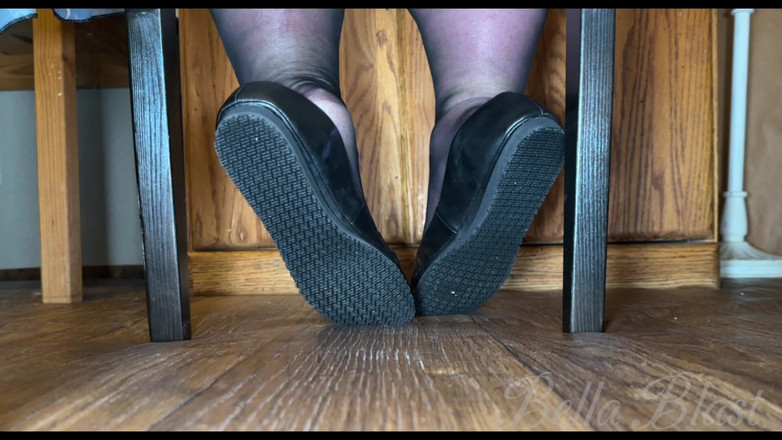 BellaBlast: Under My Chair: Smelly Stocking and Shoes: Big Feettease in...