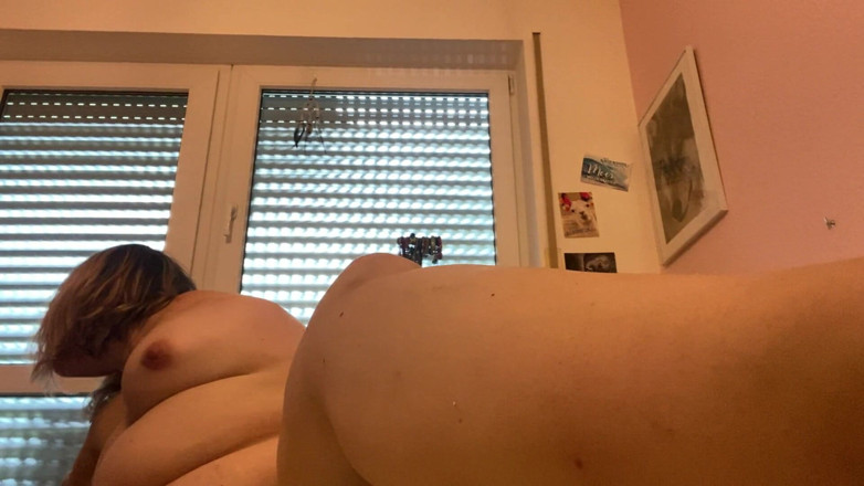 Deutsche Anna: Stepdaddy tells me to do it with the glass dildo