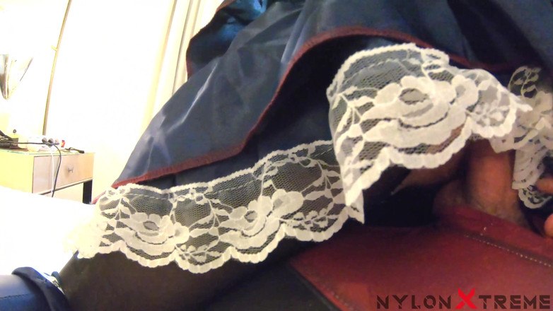 Nylon Xtreme: POV-cam luna rivalin harley Quinn sex mit schwarzer strumpfhose