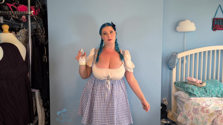 Alice_Mayflower_Scottish: Zamieniając się w hucow i błaga o spermę - solo girl