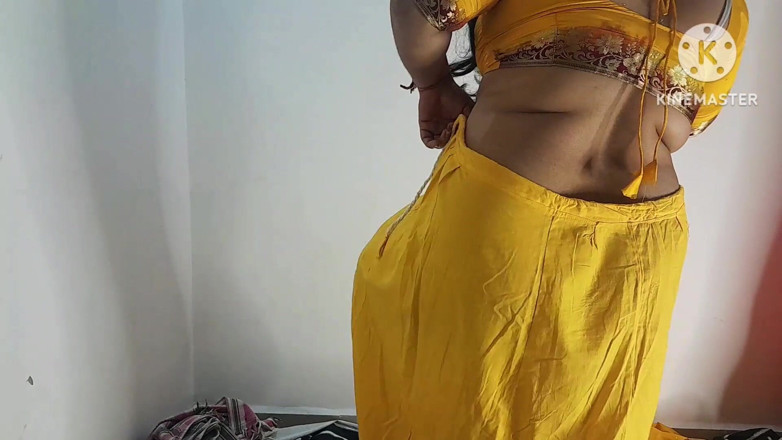 Salmaan001: Schlauer Devar fickt heißes Bhabhi in Hindi Audio.