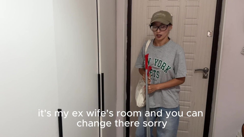 AminaTakasaki: anställde en städerska för att städa lägenheten... Men till slut...