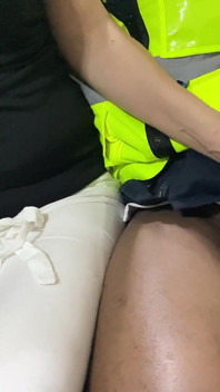 Pan Black Rock Asijská MILFka prosí o hluboké kouření